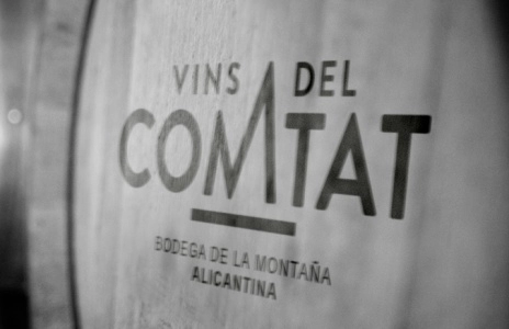 Vins del Comtat renueva su imagen corporativa